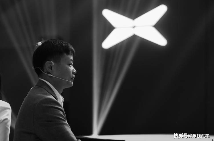 安徽合肥发出首张“全程网办”出入境证件