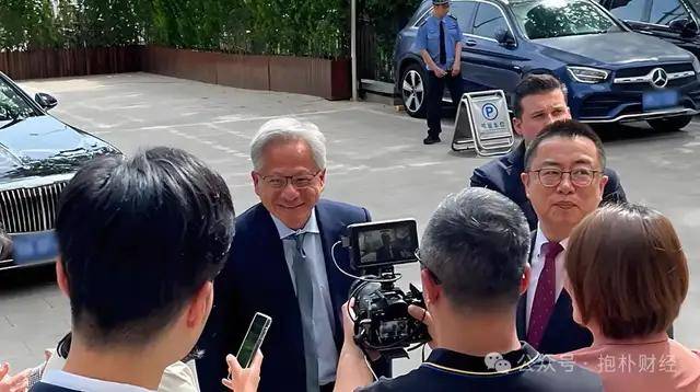存量市场跑马圈地！旧房装修、厨卫改造、门窗换新继续冲刺